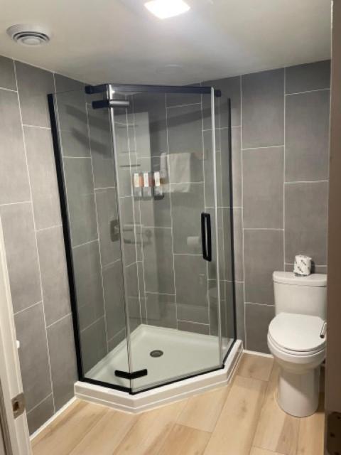 Hotel Rapids Гранд Рапидс Екстериор снимка